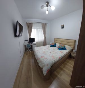 Vand apartament 2 camere  - imagine 8