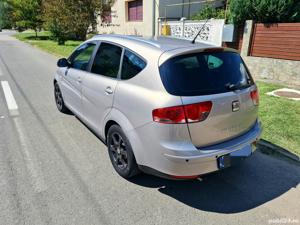  Dezmembrez  Seat Altea xl 2012 - imagine 3