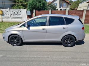  Dezmembrez  Seat Altea xl 2012 - imagine 2