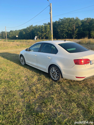 Volkswagen Jetta - 2012 - 1.6 diesel - imagine 5