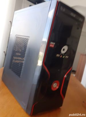 Carcasă Unitate MidTower cu Placă de Bază și CD Rom - imagine 2