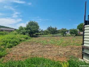 Proprietar vand teren cu autorizatie casa P+M in Valea Adanca ! - imagine 1