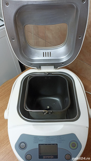Mașină de copt pâine Gorenje BM900W   12 programe, puțin folosită, 100% funcțională - imagine 2