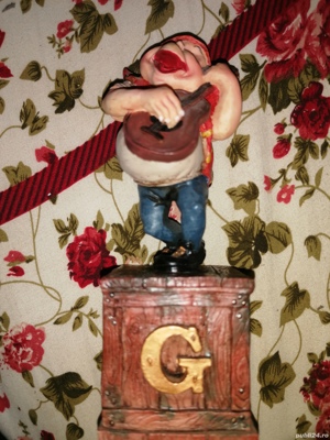 statueta terra lavartica - imagine 8