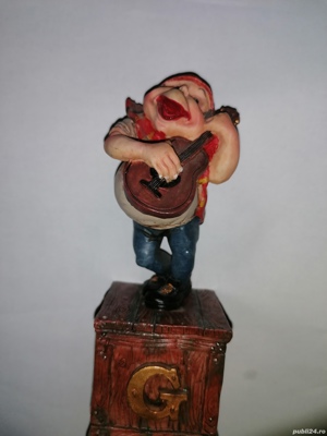 statueta terra lavartica