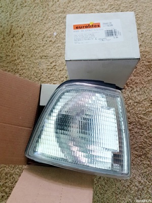 Stopuri semnalizare fata far Audi 80 B3 butoias alb noi in cutie. Au fost cumparate acum 10 ani - imagine 2