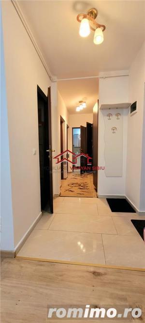 apartament 3 camere,central,Mall Sibiu - imagine 5