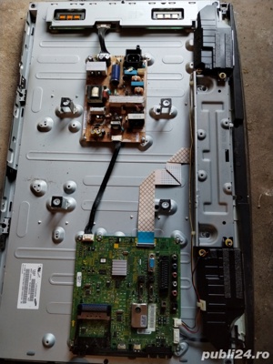 Dezmembrez TV lcd Samsung LE32c450e