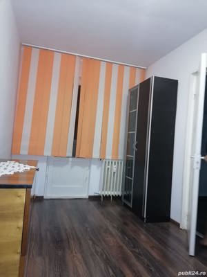 Închiriere apartament cu două camere - imagine 4