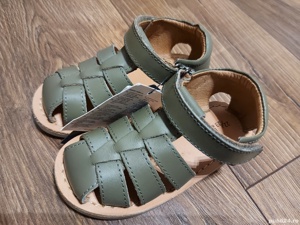 Sandalute Reserved pentru copii, noi, 22 23, piele naturala, kaki