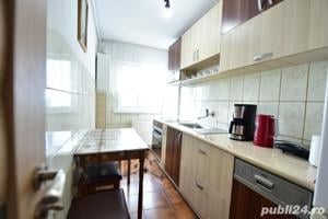 Inchiriez apartament cu 2 camere, complet mobilat, inclusiv aer conditionat. - imagine 2