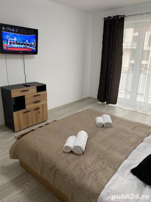 Inchiriez apartament cu 1 camera regim hotelier - imagine 2