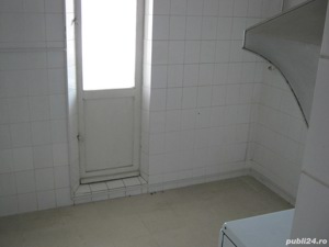 Apartament  - imagine 3