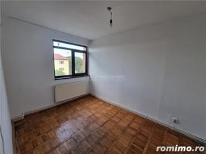 Apartament 2 camere  52 mp zona Peco   et 4 - imagine 9