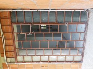 Vănd grilaj metalic