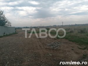 Teren intravilan de vanzare cu suprafata 2000 mp zona Turnisor Sibiu - imagine 2