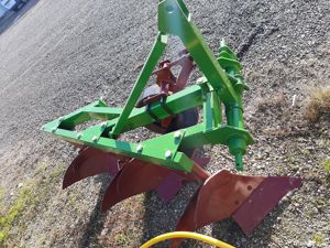 Altele Plug cu 3 brazdare 55-65 CP - imagine 4