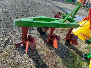 Altele Plug cu 3 brazdare 55-65 CP - imagine 7