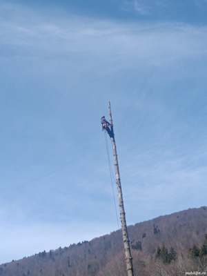 Alpinist Utilitar Drujbist  - imagine 2