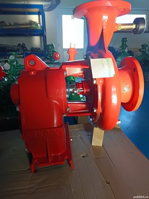 Pompa masiva de debit si presiune marca Landini - imagine 3