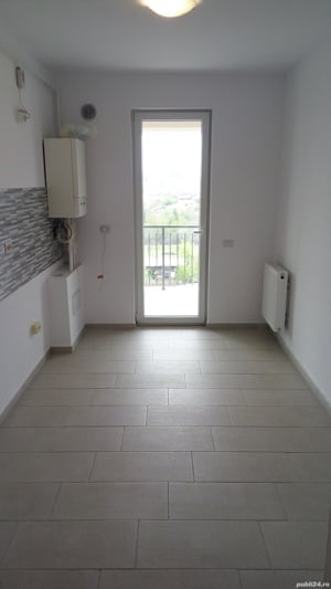 Inchiriez apartament doua camere, decomandat, constructie noua, langa metrou Aparatori, 73mp+parcare - imagine 4