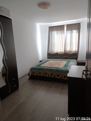 Apartament  - imagine 3