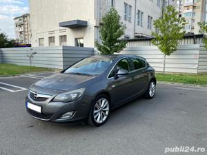 Vand Opel Astra J  2010  2.0CDTI - imagine 4