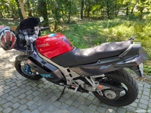 Vând Honda Vfr rc36 an 1990 acte la zi - imagine 2