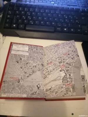 The Observer s Book of London Editia 1972 Pocket Book Series  - imagine 3