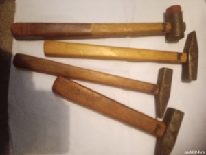 Ciocan pentru Parchet, Ciocane și Ciocane Zidărie