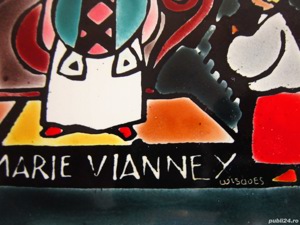 rar placa ceramica Wisques cu Sf.Jean Baptiste Marie colectie Franta1960 - imagine 2