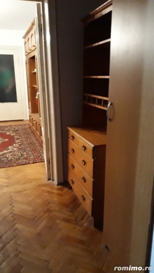 Apartament cu 2 camere etajul 1 cu centrala proprie zona Dambovita - imagine 2