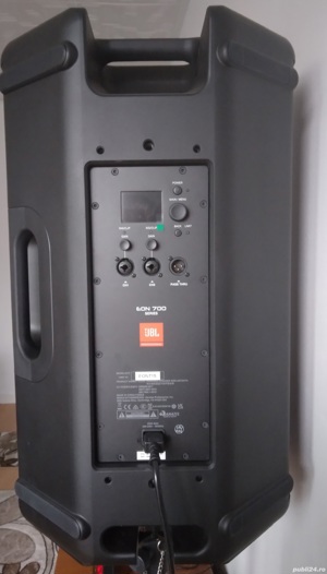 2 B O X E active marca JBL 715, 2X1300 W,noi,doar probate
