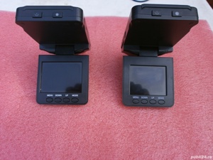 doua camere auto defecte+cablu alimentare+suport auto - imagine 3