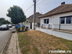 Spatiu comercial de inchiriat in Piata Dacia din Sebes - imagine 4