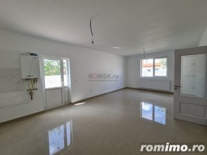 Vila 4 Camere - Ciorogarla - imagine 5