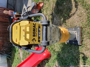 inchiriez placa compactoare de la 60kg-450kg - imagine 9