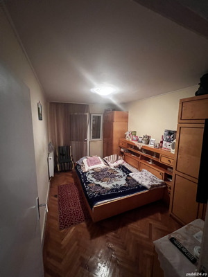 Vand apartament cu 4 camere in zona Dacia - imagine 3