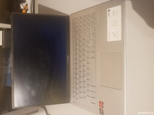 Laptop Asus Vivobook 15 