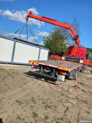 Vând containere și diferite structuri 