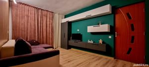 Apartament 2 camere, semidecomandat, parter, regim hotelier - imagine 7