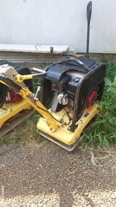 Placa compactoare vibrantă 