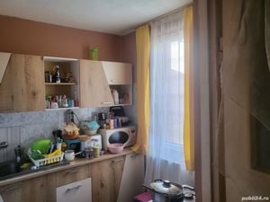  Vand sau Schimb apartment cu trei camere  - imagine 4