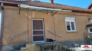 Casa parter cu gradina 10 arii 14 Mai ( ID22768 ) - imagine 5