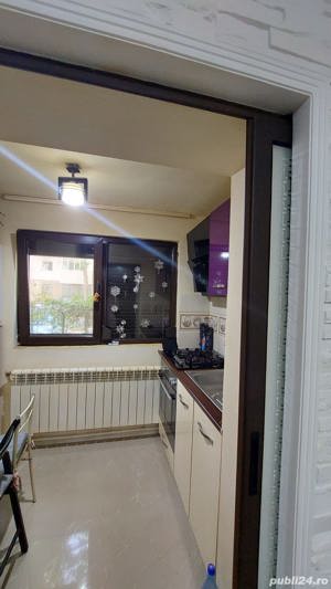 vand apartament cu 3 camere  - imagine 2