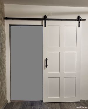 Usa culisanta tip hambar (barn door), pret accesibil - imagine 2