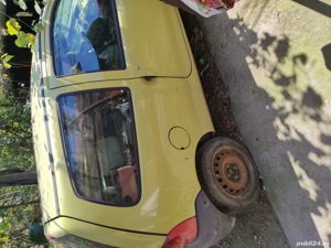 vand Renault Twingo avariat - imagine 6