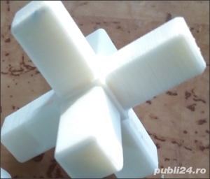 conectori 20x20x1,5- cu 6 cai (brate- pline) =25lei - din rasina alba (cu 2,3,4,5 si 6 brate)