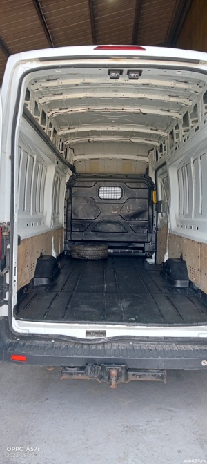 Dubă 3,5 tone - imagine 9