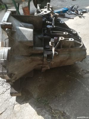 cutie 6 viteze peugeot 407 motor 2,2 hdi 170 cai - imagine 2